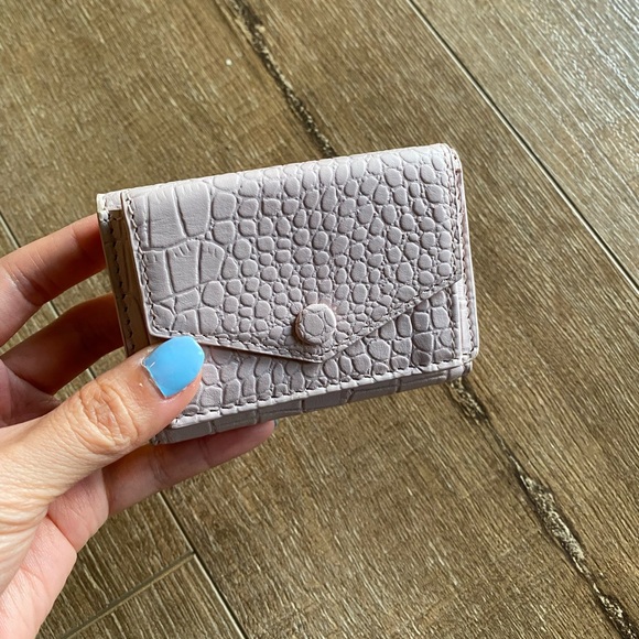 Hyer Goods mini trifold wallet in croc embossed leather - Picture 2 of 9